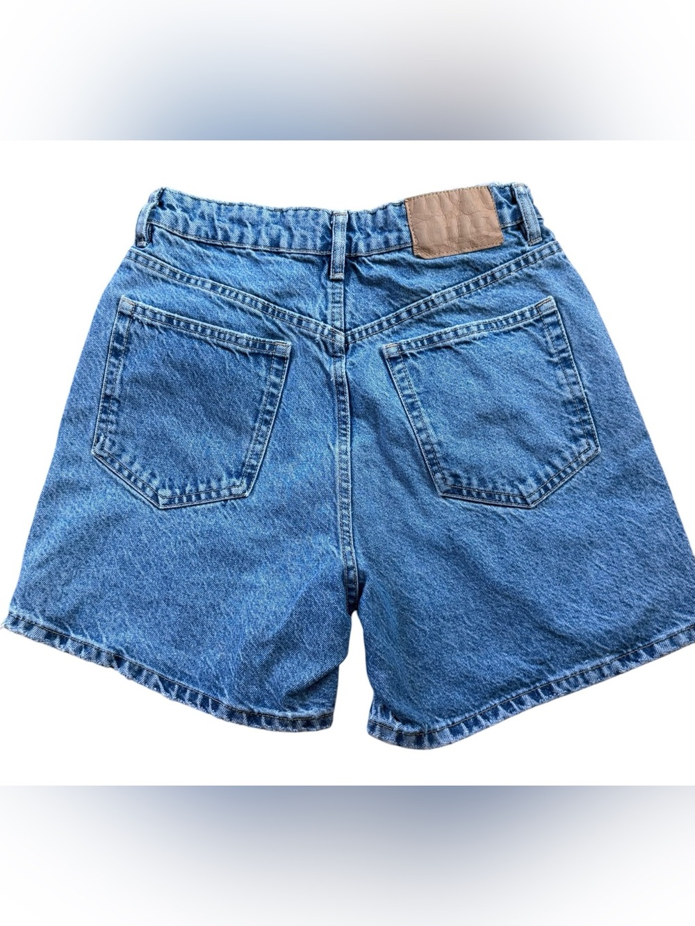 ZARA Highrise Distressed Denim Mom 
 Shorts Size 6